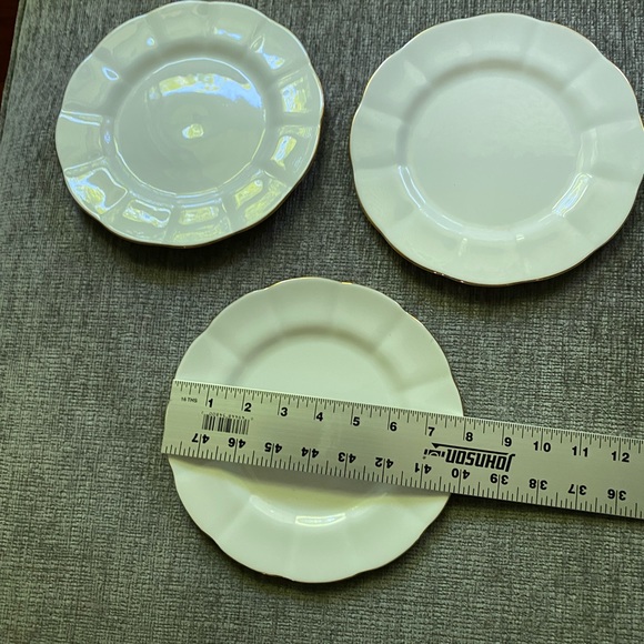 Set of 4 Royal Albert Bone China - Plate white with Gold rim - Picture 6 of 7